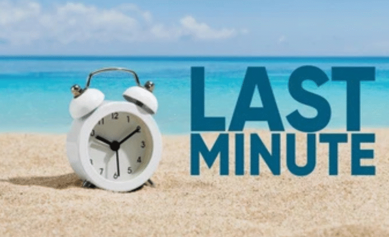 last-minute-holiday-travel-hacks